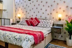 Rooms of Shri Radha Raman Nikunj