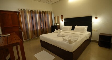 Green Imperial | Rooms & Cottages Room Type - Deluxe Cottage with Garden Access