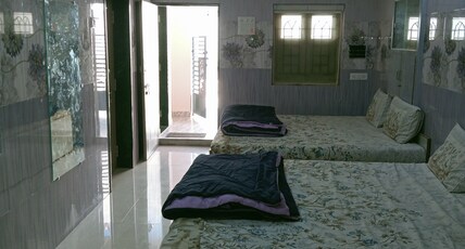 Swastik Villa | AC Rooms Room Type - SPLIT AC FOUR BED ROOM (GROUND FLOOR)