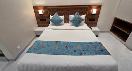 Emerald Nest Room Type - Deluxe Room Emerald Nest Room Type - Deluxe Room