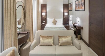Millennium Makkah Al Naseem Room Type - Junior Suite King Size Bed Millennium Makkah Al Naseem Room Type - Junior Suite King Size Bed