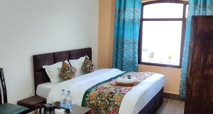 Paradise Resorts Room Type - Deluxe Room With Lake View