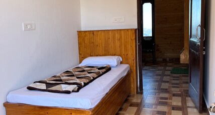 Sunset lagoon Room Type - Triple Room Bed