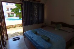 The Vivid Abode Beautiful 2 BHK near Fat Fish