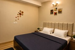 The Cozy Cocoon Near Pari Chowk