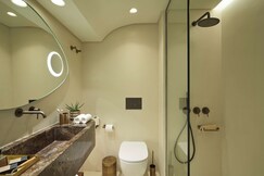 Isla Brown Corinthia Resort & Spa, Curio Collection by Hilton