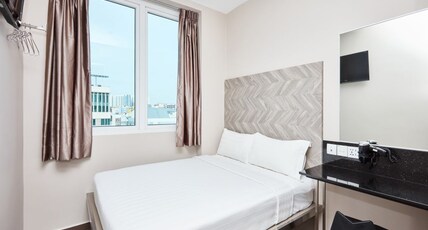 ibis Budget Singapore Ruby Room Type - Superior Room with 1 double bed