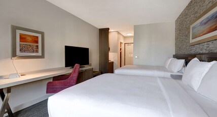 Hilton Garden Inn Temecula Room Type - 2 QUEEN BEDS