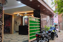 Hotel Dev Vanshi Palace