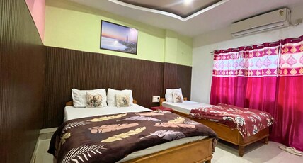 HOTEL SEEMA PLAZA Room Type - Triple Deluxe Room AC