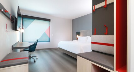 avid hotels TIJUANA - OTAY Room Type - 1 King Standard Accessible