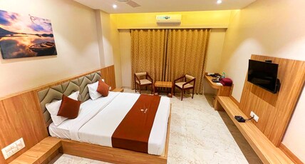 Hotel 9 Coin Room Type - Deluxe Double Room