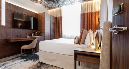 InterContinental Paris - Champs-Elys Room Type - 1 Queen Premium City View