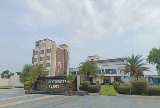 The Great Western Resort