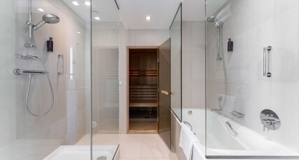 Radisson Blu Elizabete Hotel, Riga Room Type - Suite - Panoramic View9;9;9;9;9;9;9;