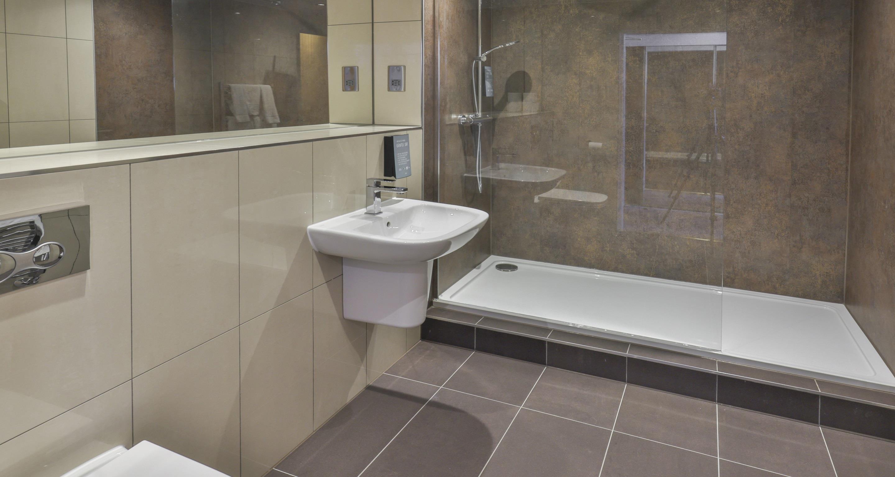 Best Western Invercarse Hotel - Tap to explore photos