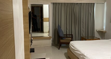Blu orchid Udaipur Room Type - Bedroom 8