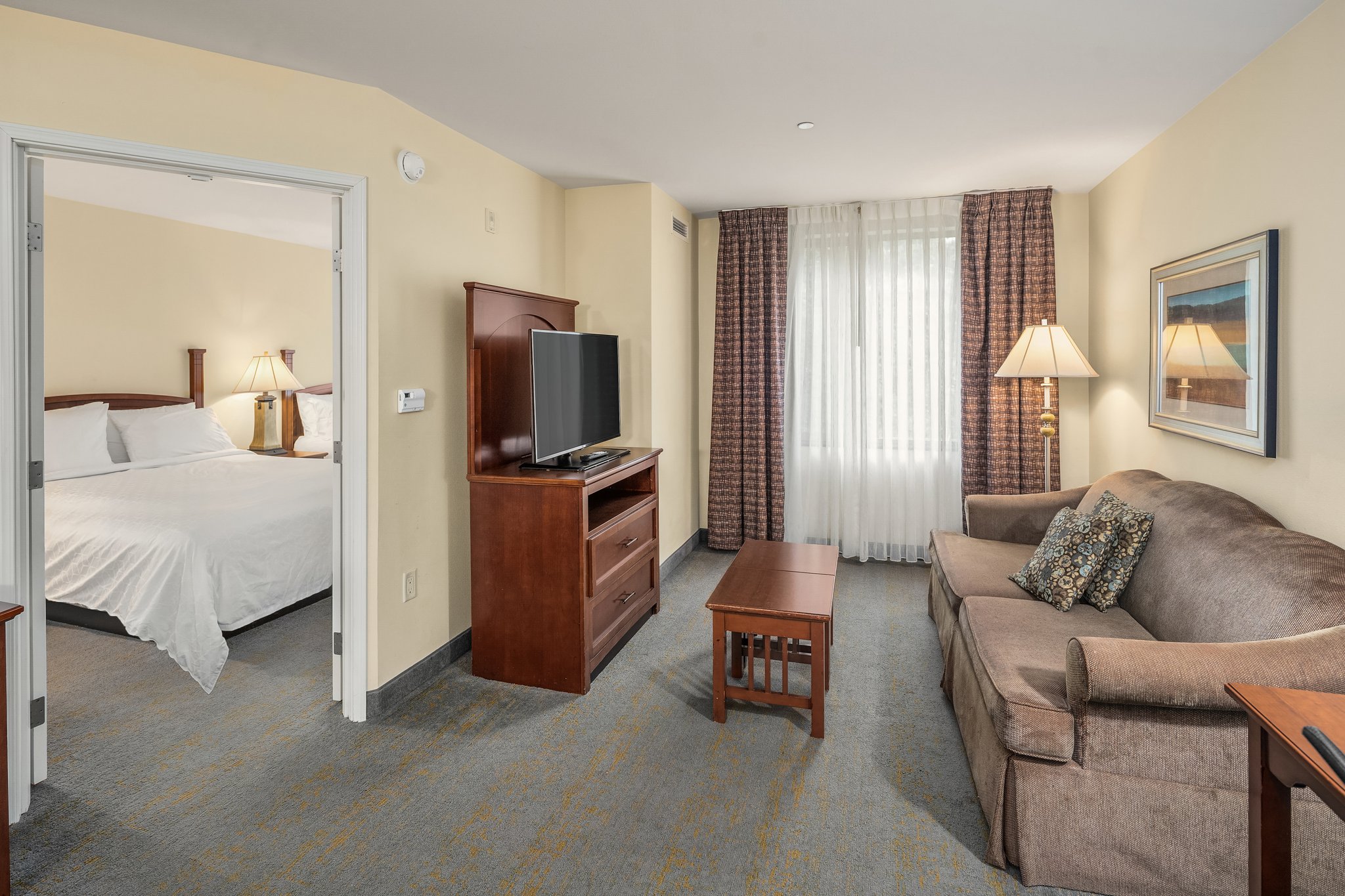 Staybridge Suites Everett-Paine Field - Tap to explore photos
