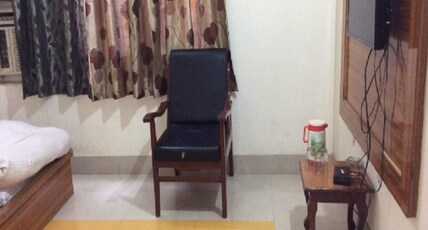 Hotel Aakash Room Type - Suite Room