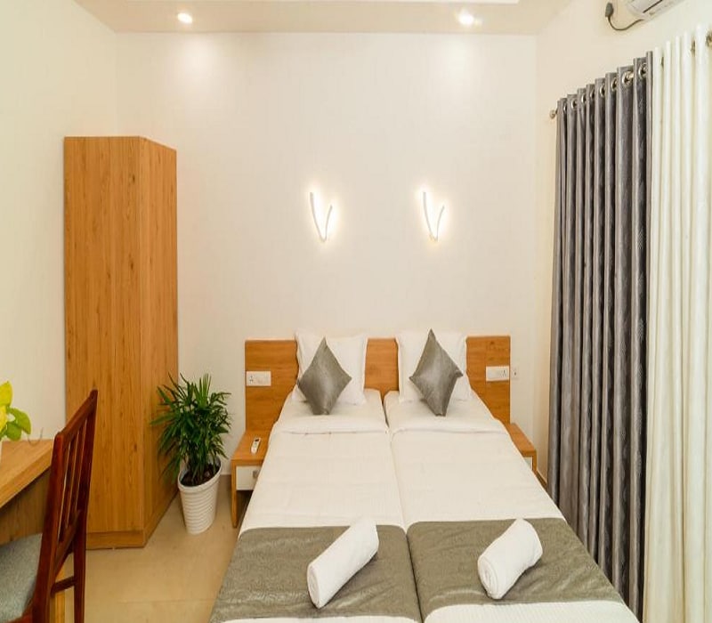Oceana Hills Residency - Tap to explore photos
