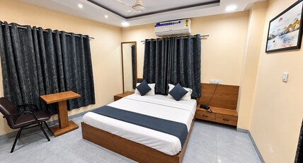 StayGuru Hotel Paradise Inn Room Type - SUPER DELUXE StayGuru Hotel Paradise Inn Room Type - SUPER DELUXE