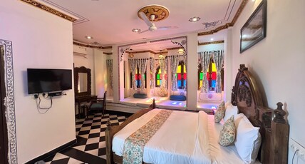 Storica Stays - Panorama Haveli Room Type - Maharaja Room