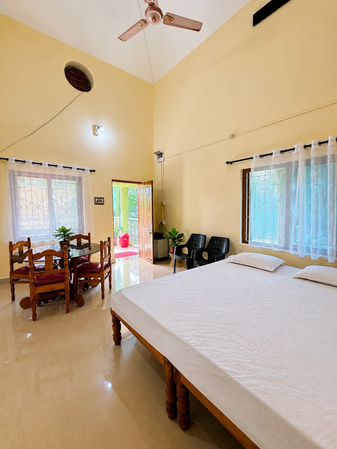 NativeHomestay - Tap to explore photos