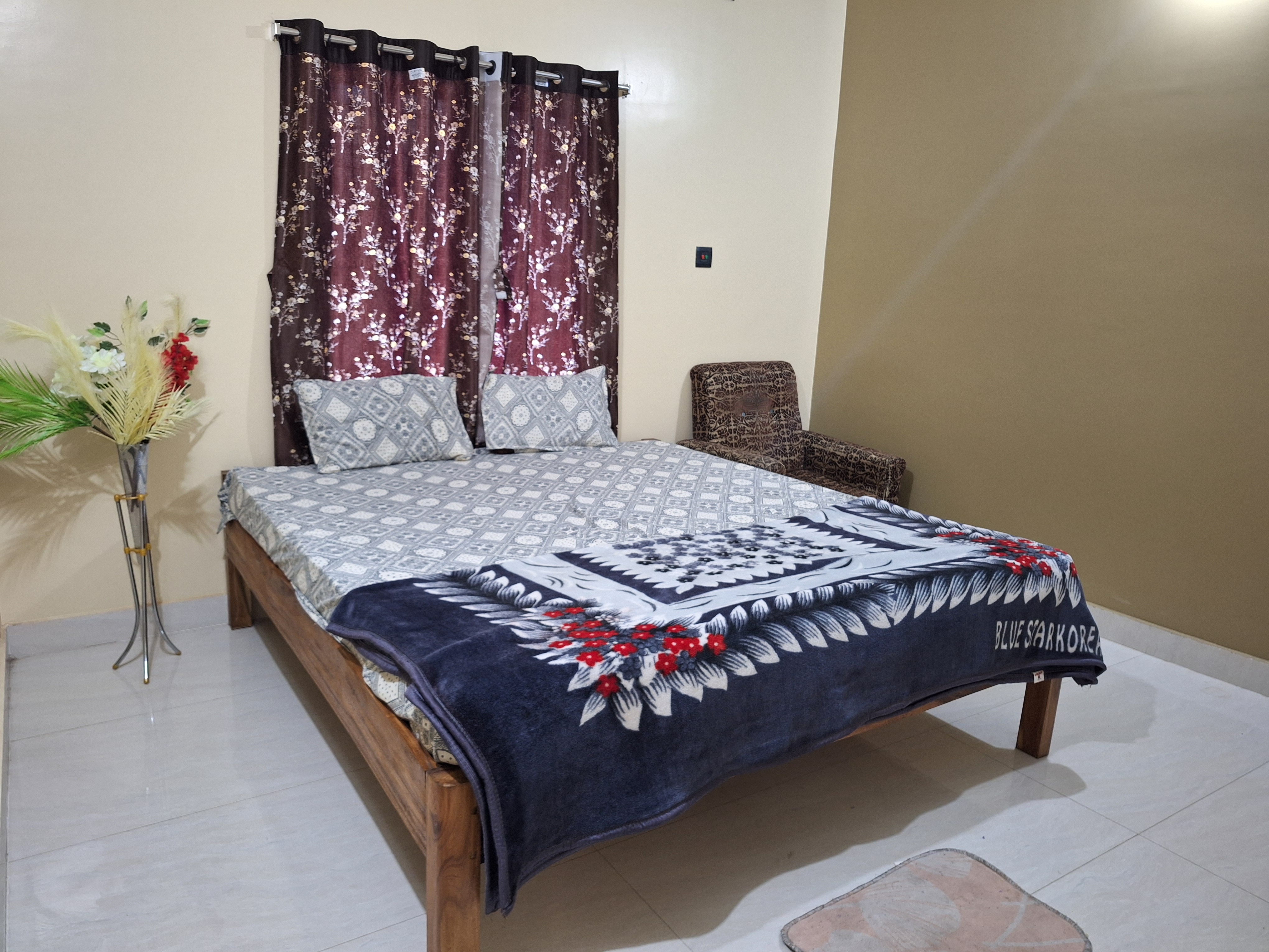 Krishna Niwas - Tap to explore photos