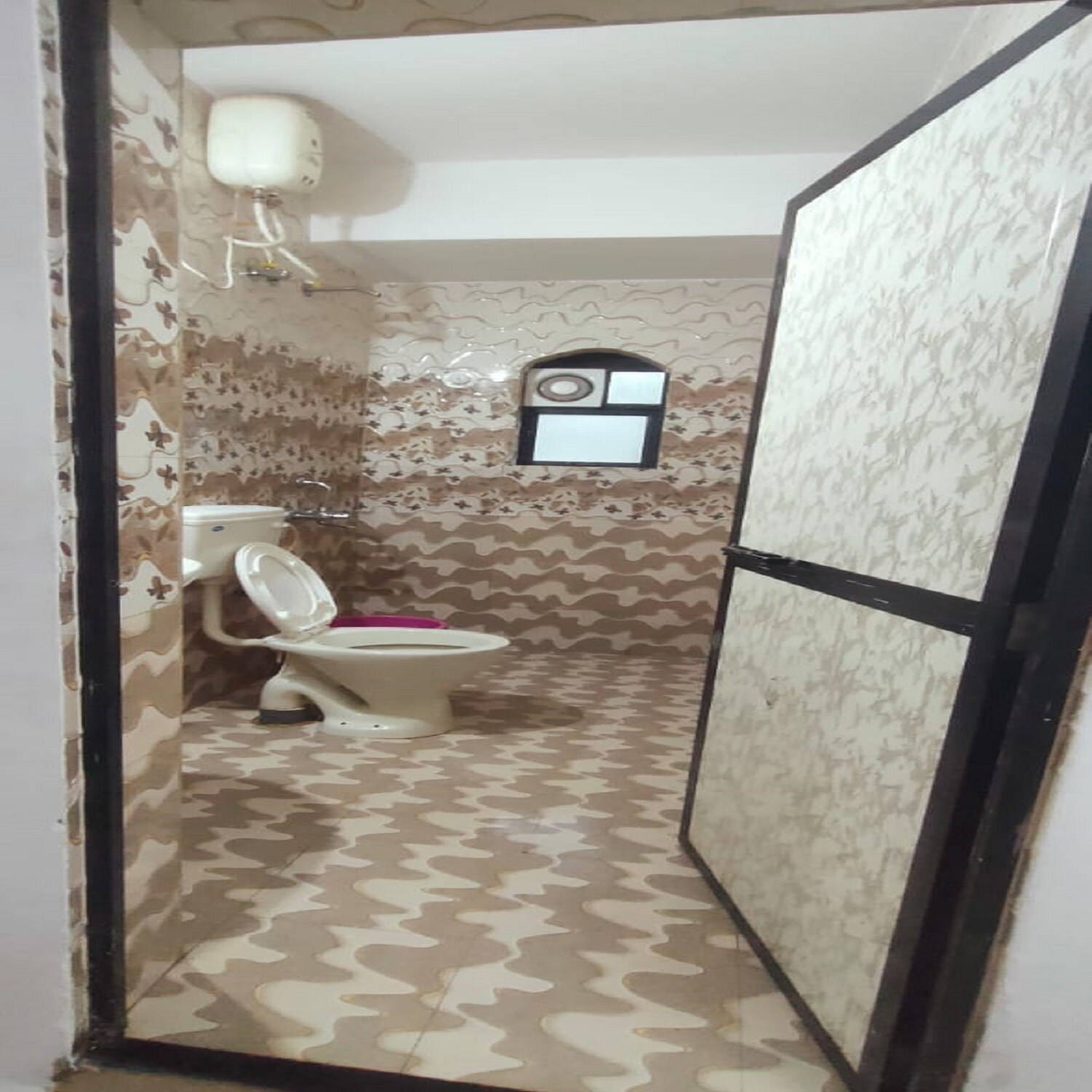 STUDIO APARTMENT IN CALANGUTE GOA - Tap to explore photos
