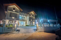 Cobblestone Cottage 2BHK Upper Floor