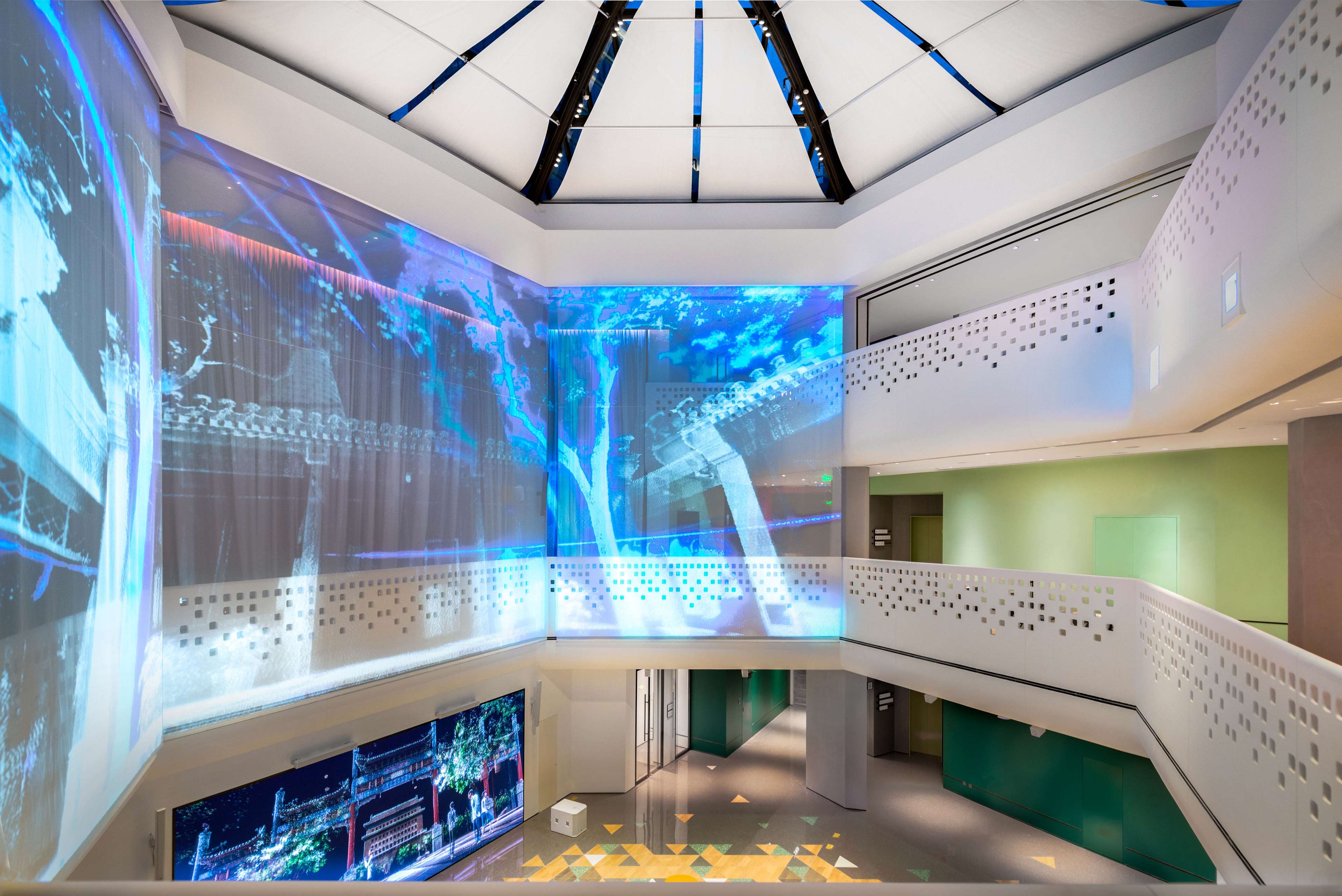 Main gallery
