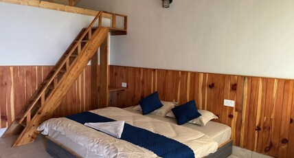 Ekaant Homestay Room Type - STANDARD ROOM WITH BUNK BED 204