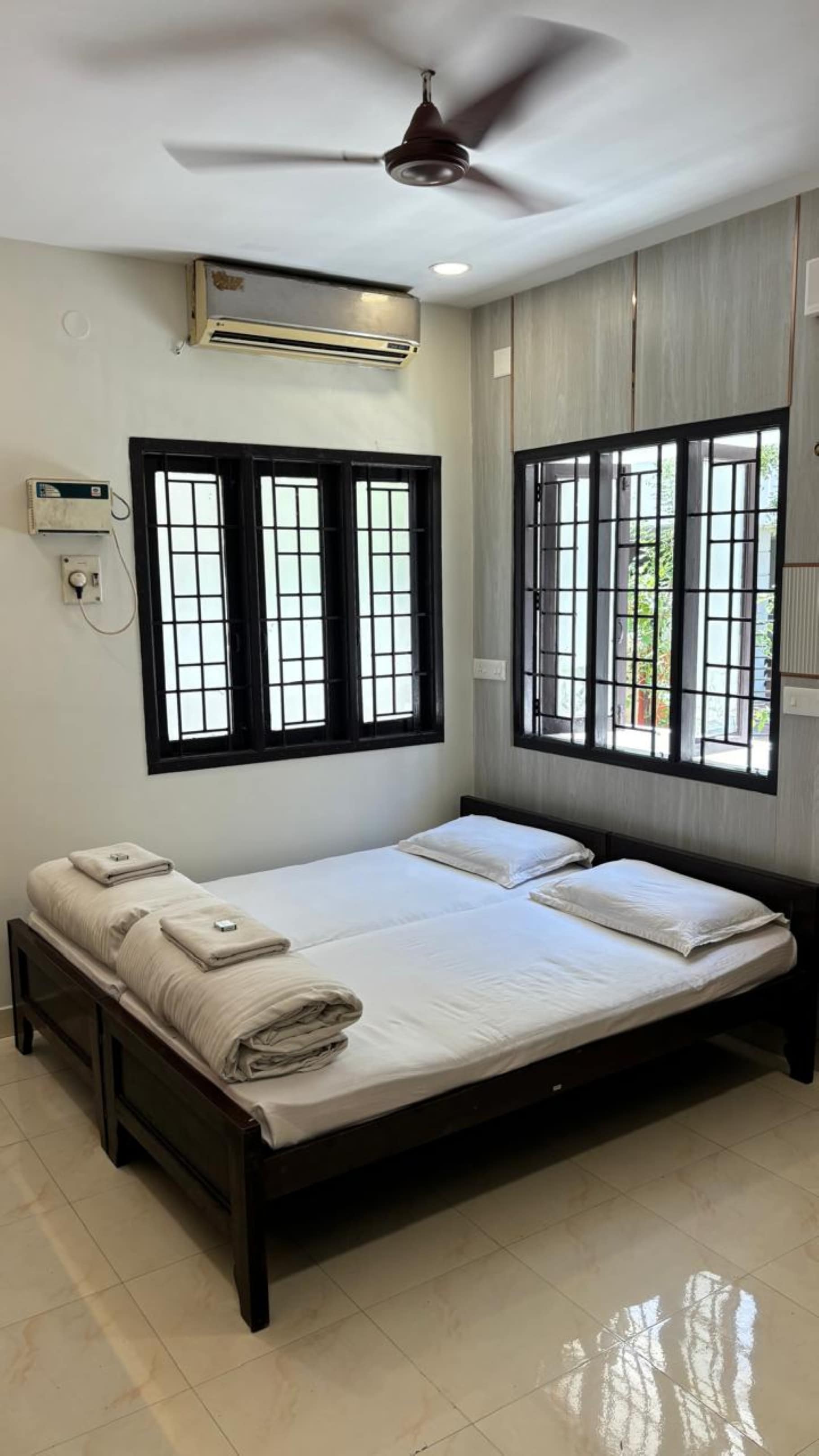 VR Home (Mylapore) - Tap to explore photos