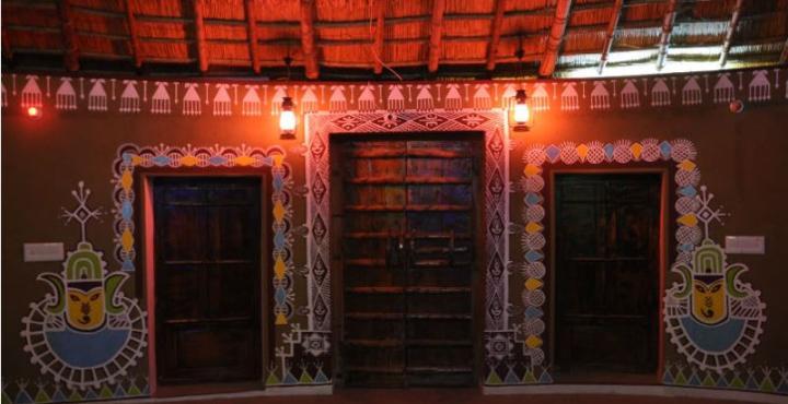 Hotel Goram Garh Resort - Tap to explore photos