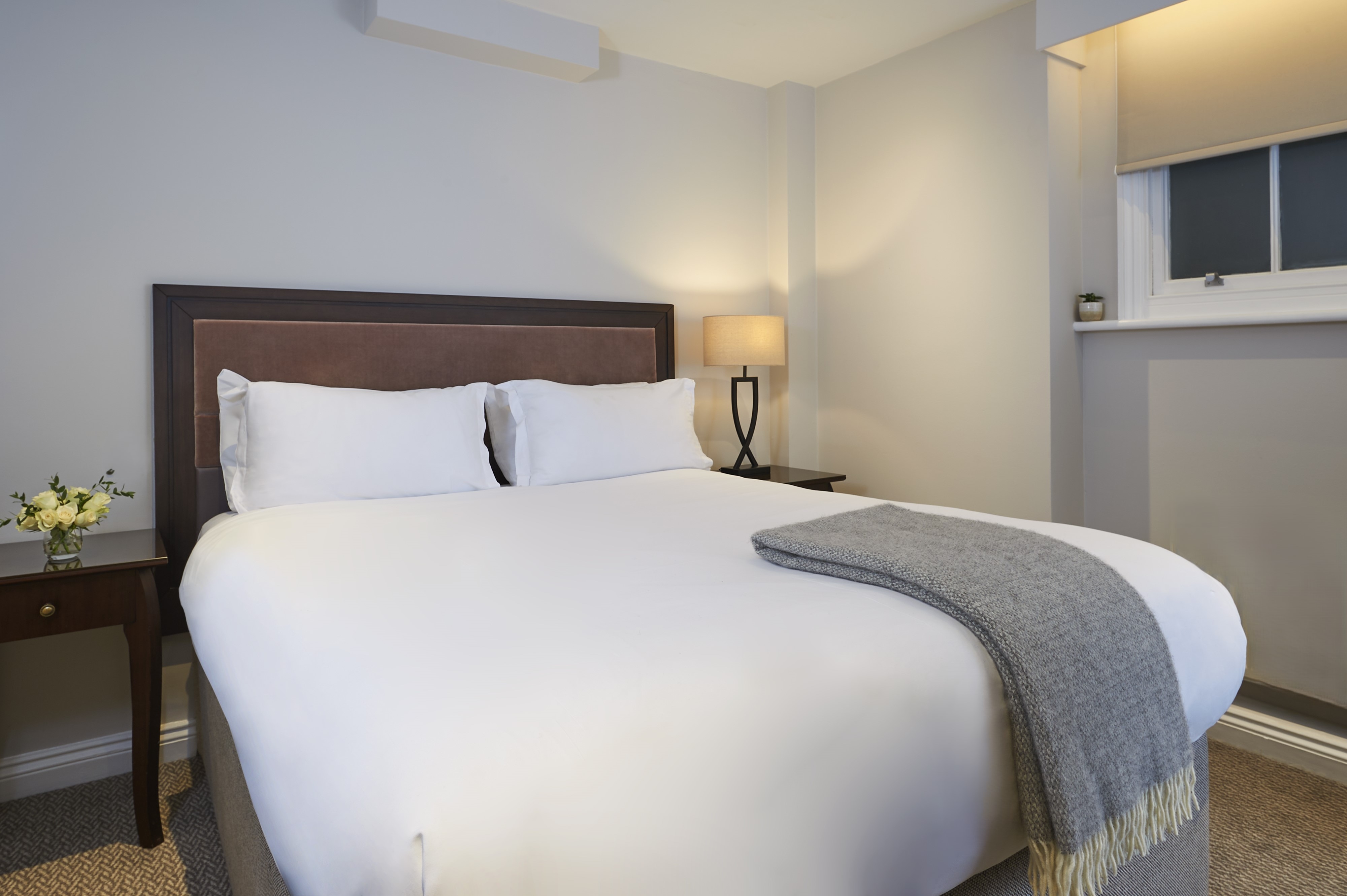 Fraser Suites Queens Gate - Tap to explore photos