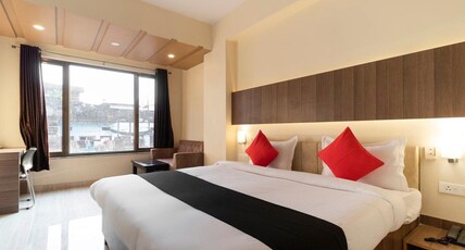 Hotel Rudrakash Room Type - Standard room