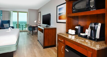Hilton Garden Inn Virginia Beach Oceanfront Room Type - 1 KING OCEANFRONT VIEW