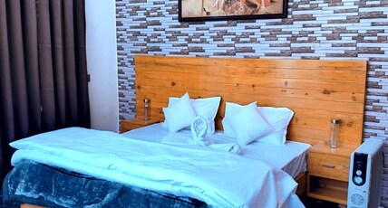 Aerovista Resort By T R Group Room Type - Luxury Hill View