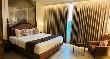 Purple Orchid Suites Room Type - ORCHID CLUB ROOM