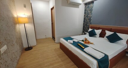 Hotel Prasang Room Type - Super Deluxe Room