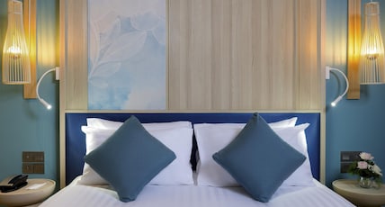 Mercure Samui Chaweng Tana Hotel - SHA Plus Room Type - Deluxe Room with 1 Double Bed Pool Access Beach Wing Mercure Samui Chaweng Tana Hotel - SHA Plus Room Type - Deluxe Room with 1 Double Bed Pool Access Beach Wing