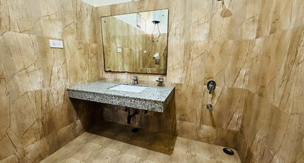 Rajshree Resort Room Type - Deluxe room