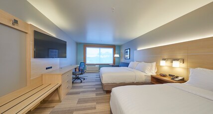 Holiday Inn Express & Suites Hermiston Downtown Room Type - 2 Queen Suite