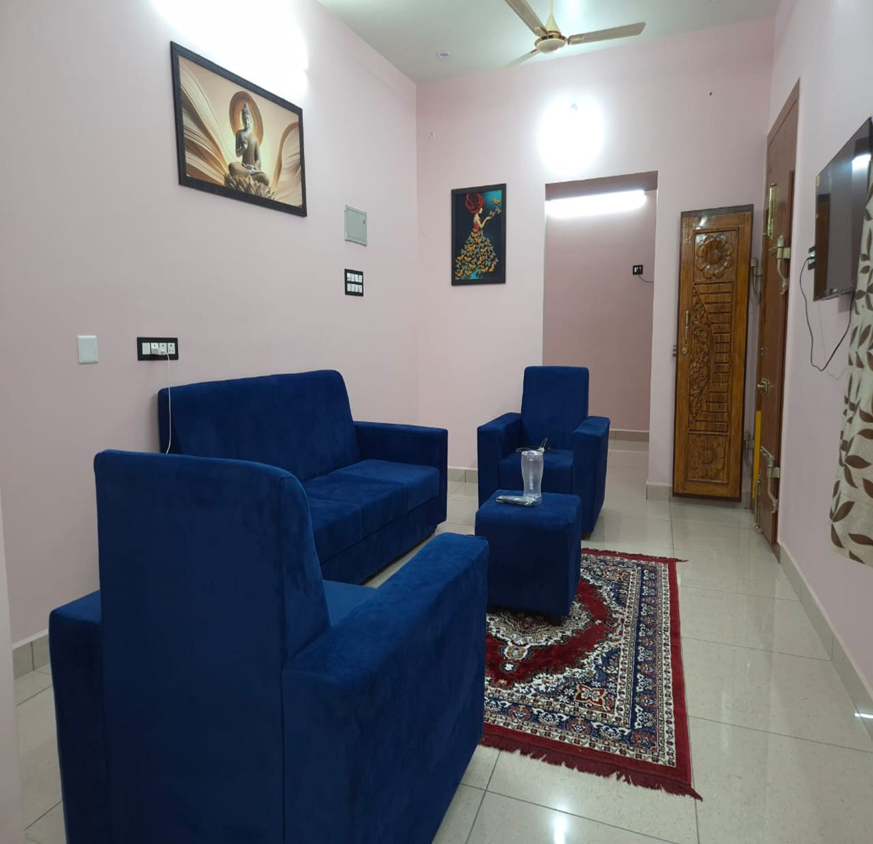Viyaan Residency - Tap to explore photos