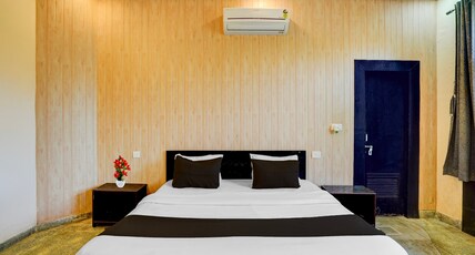 Collection O New Lucknow University Campus Formerly Tulsi Hotels And Lawn Room Type - Classic