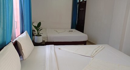 White Fort Thekkady Room Type - 2 DOUBLE  BEDDED NON AC ROOM