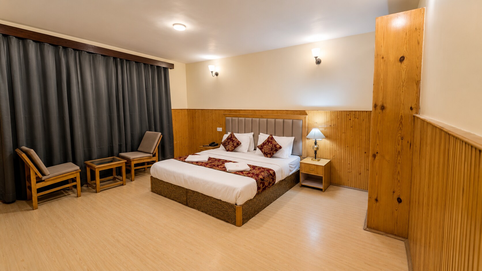 HOTEL ABU PALACE - Tap to explore photos