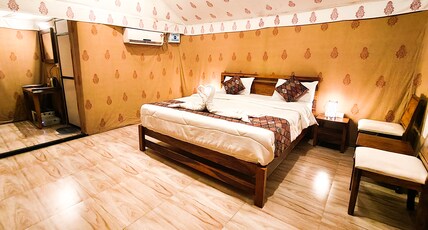 Sandys Kinjal Farm and Tents Room Type - Luxury Tent