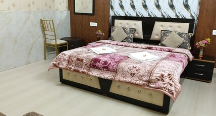 Hotel Anand Room Type - Standard deluxe bed