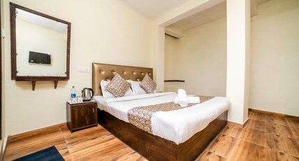 Montis Ridhi Sidhi Residency Room Type - Premium
